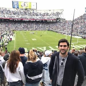 Meet your Posher, Jonathan